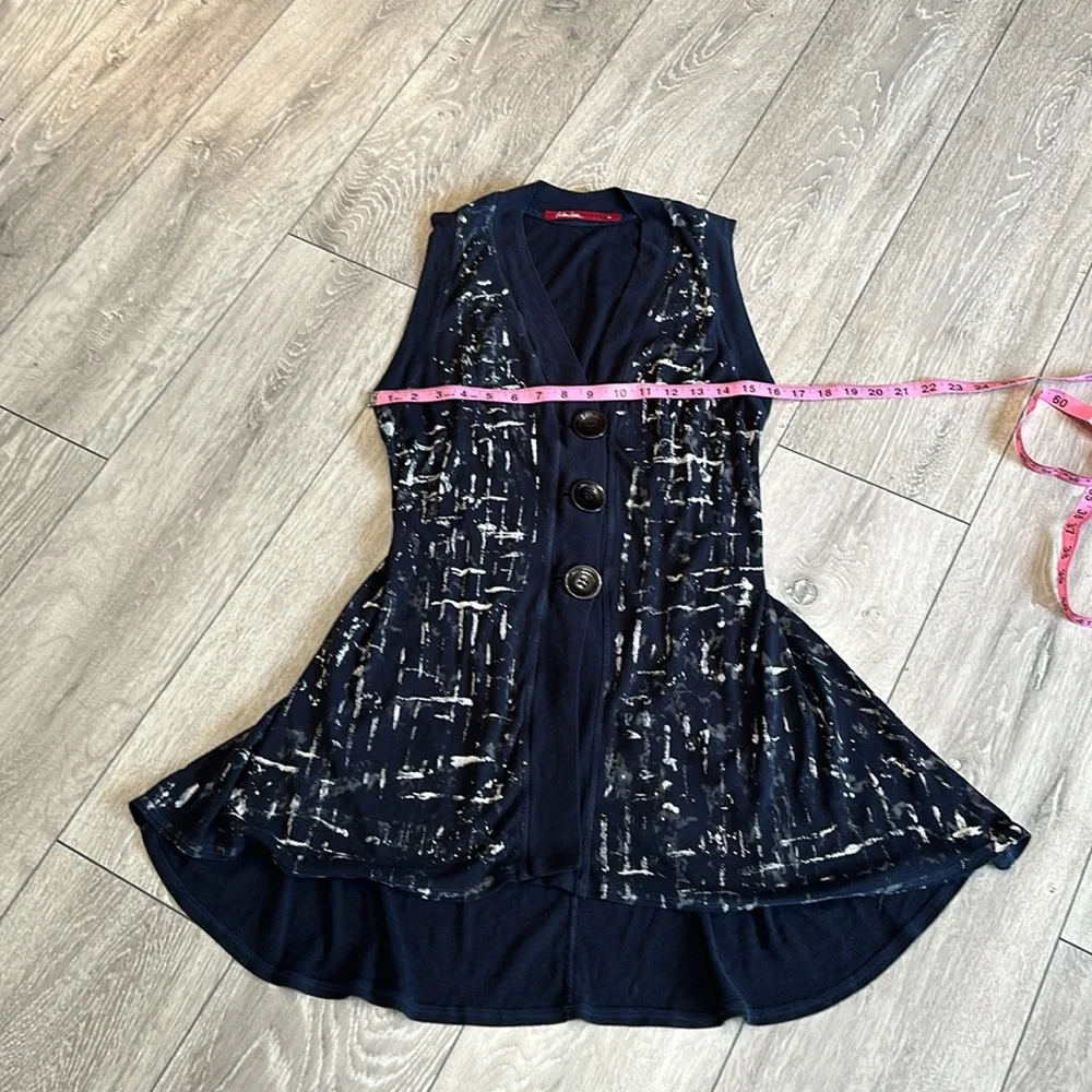 Barbara Lesser Tunic Top - Picture 4 of 8
